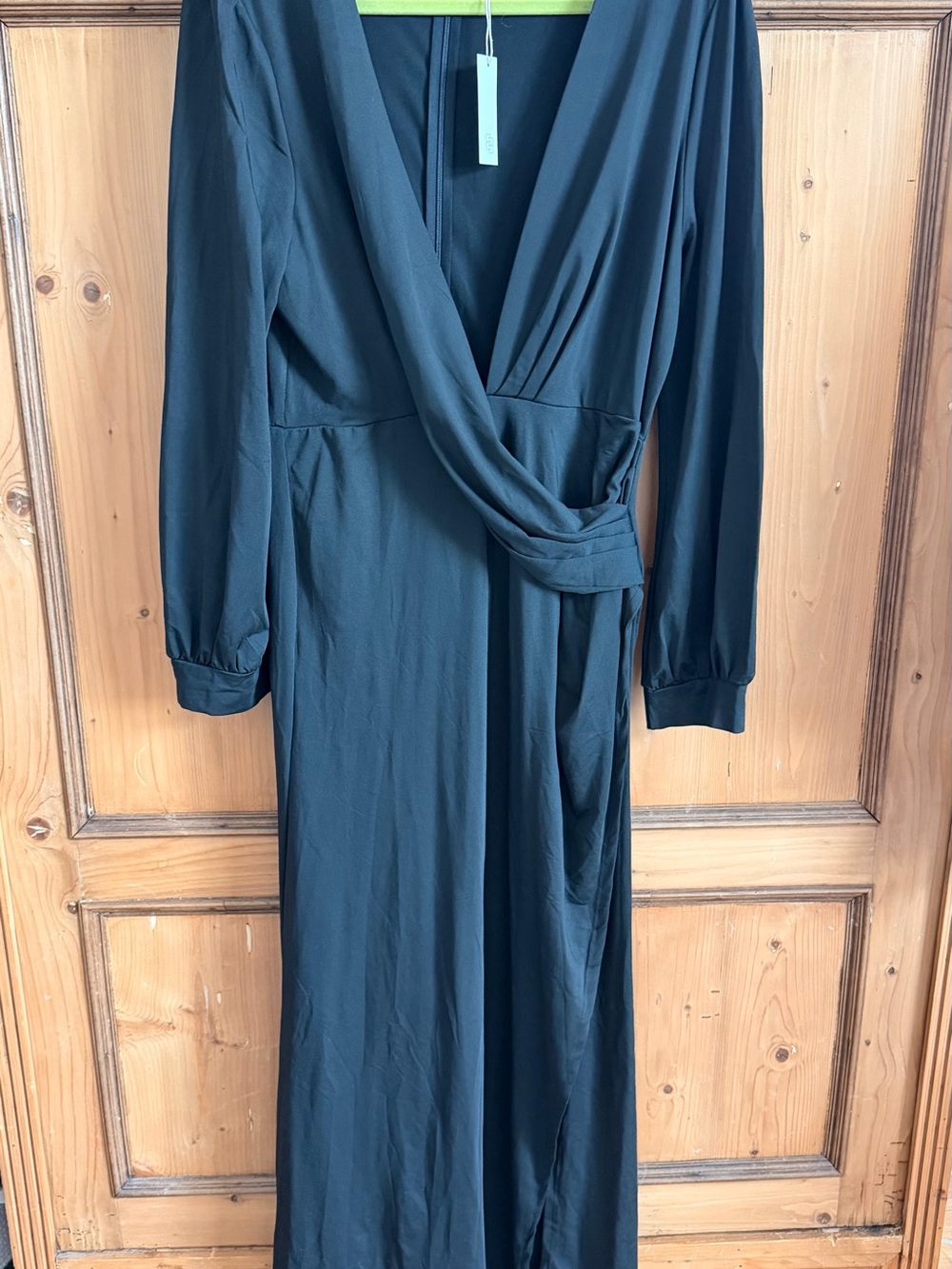 NWT Baltic Born Long Sleeve Deep V Wrap Dress in Black